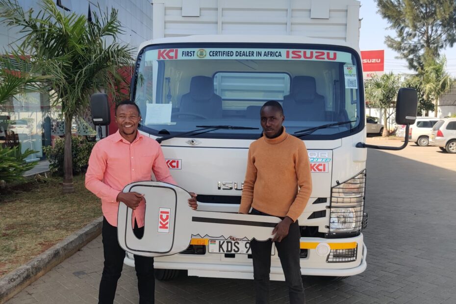 Isuzu NQR81K Light-Duty Truck