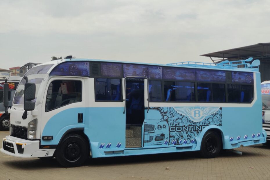 Isuzu Buses